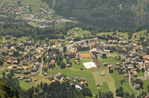 Wengen ja Lauterbrunnen